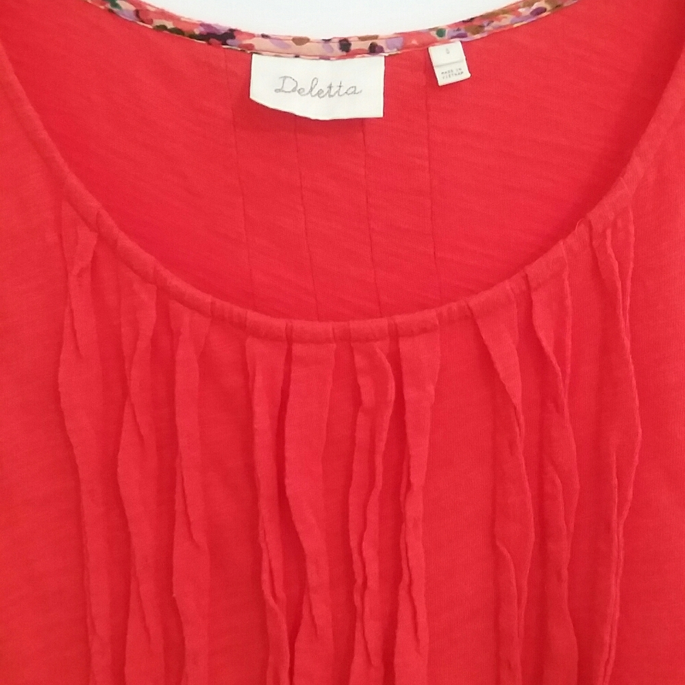 Deletta Size S tank top